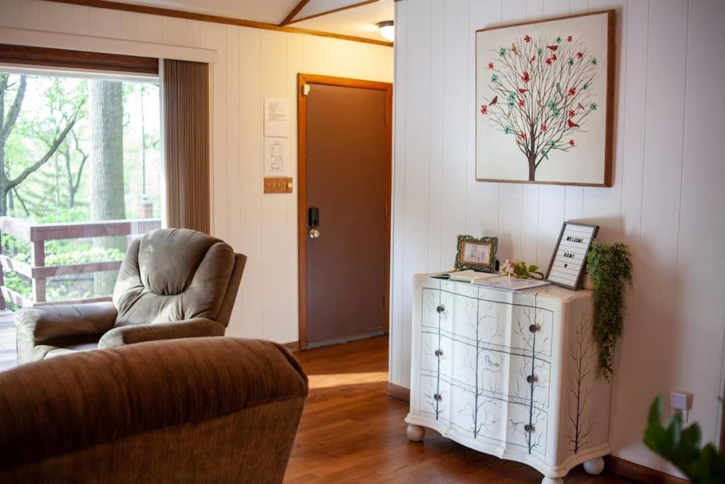 Modern Cabin With Hot Tub Grill Lake Beach Wineries Hiking Fishing And Hershey Park Family And Pet Friendly Superhosts On Ab&B Mount Gretna Kültér fotó