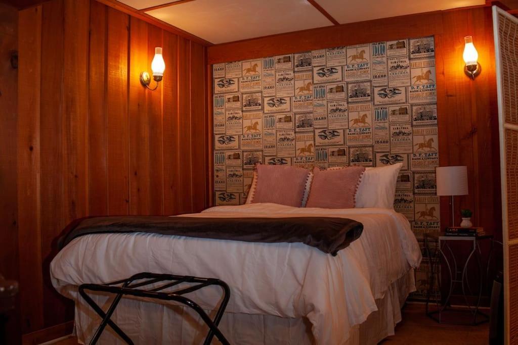 Modern Cabin With Hot Tub Grill Lake Beach Wineries Hiking Fishing And Hershey Park Family And Pet Friendly Superhosts On Ab&B Mount Gretna Kültér fotó
